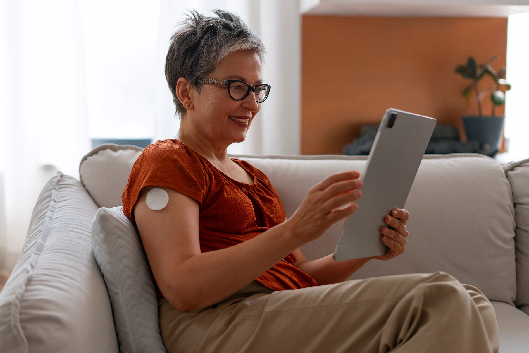 DiaNobel: Diabetes Management Mobile App